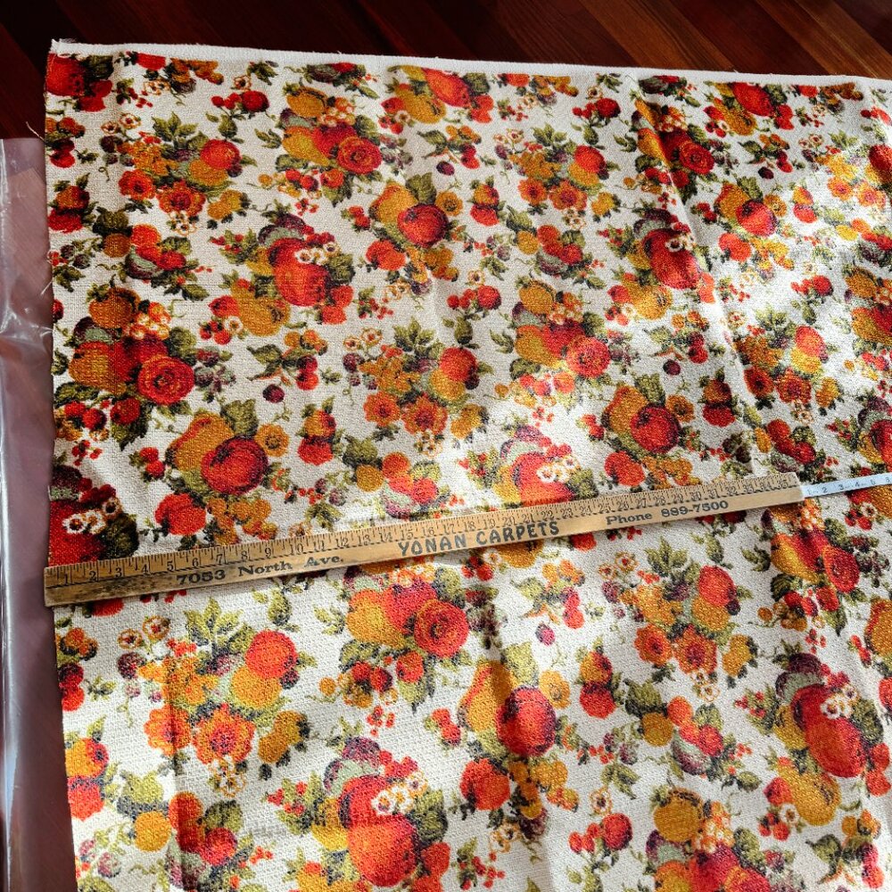 Floral Upholstery Burlap Cut Fabric, MCM Vintage - Picture 9 of 14